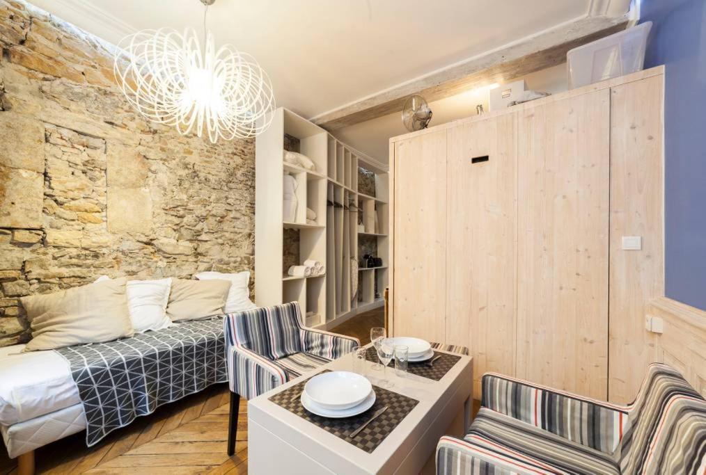 Studio Cosy En Centre Ville Aux Cordeliers Ail Лион Екстериор снимка